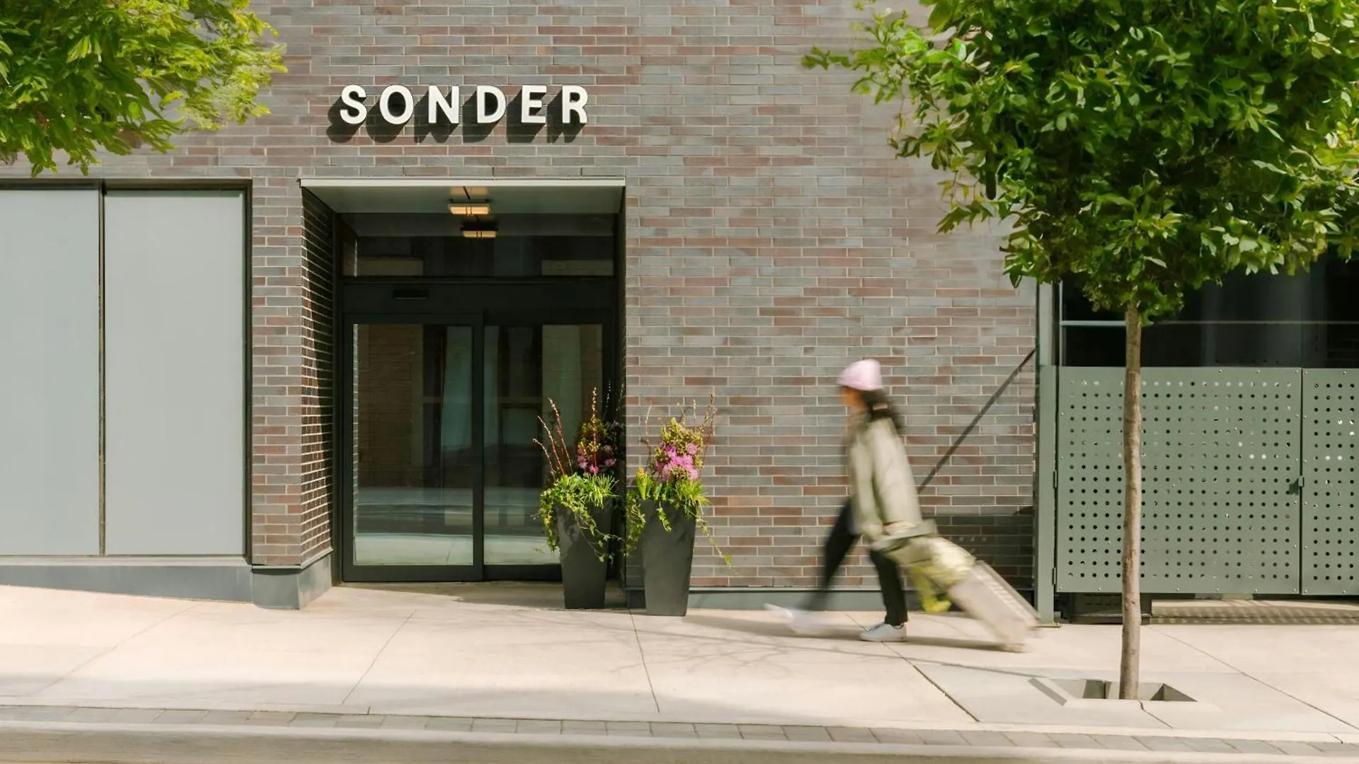 Hotel Sonder By Marriott Bonvoy Artesa Apartments West Queen West Toronto