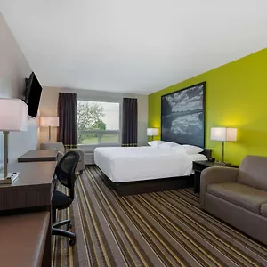 Super 8 By Wyndham East Mb Hotel Winnipeg
