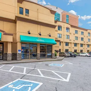 Quality & Hotel Niagara Falls