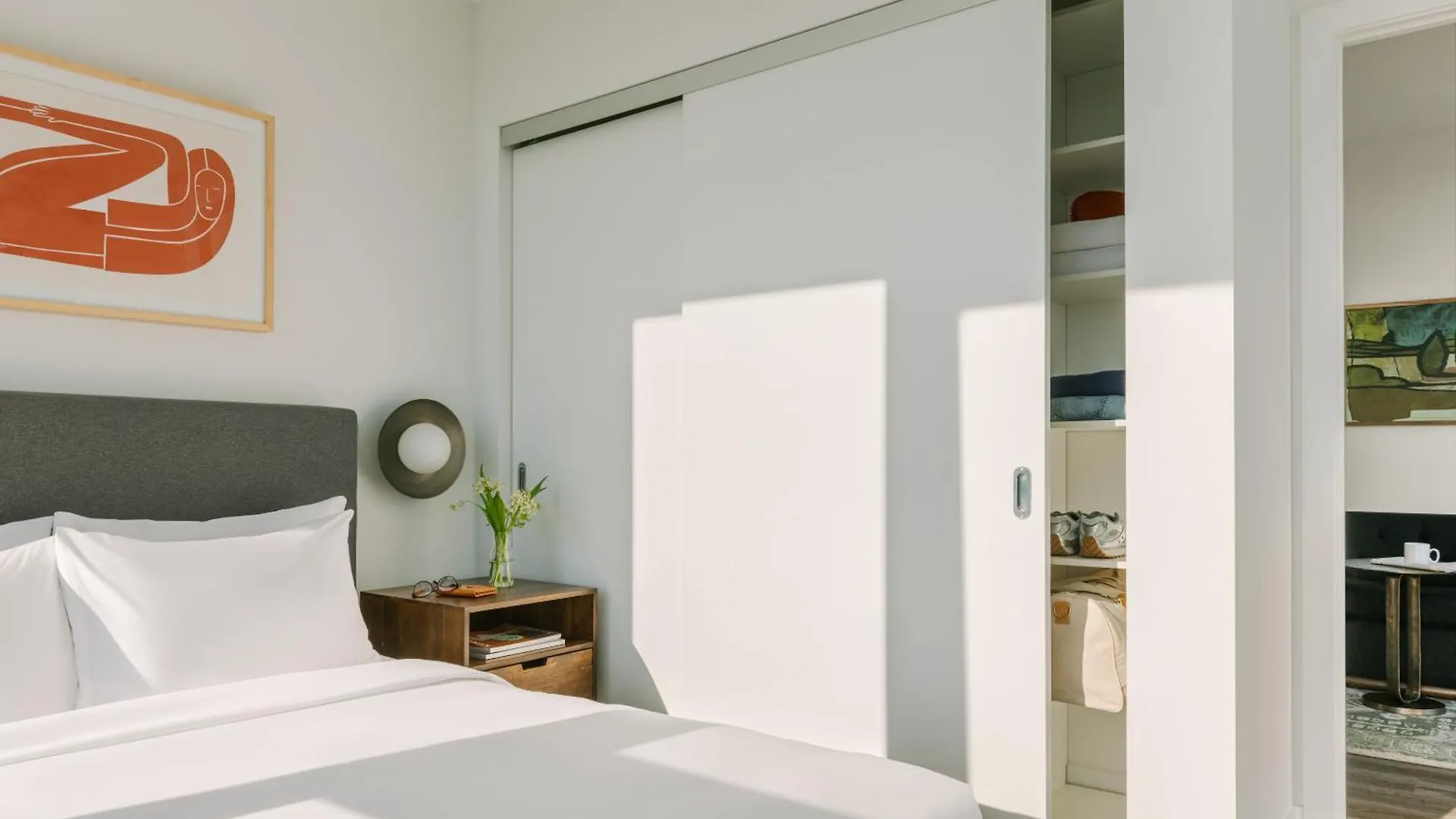 Hotel Sonder At Artesa Toronto