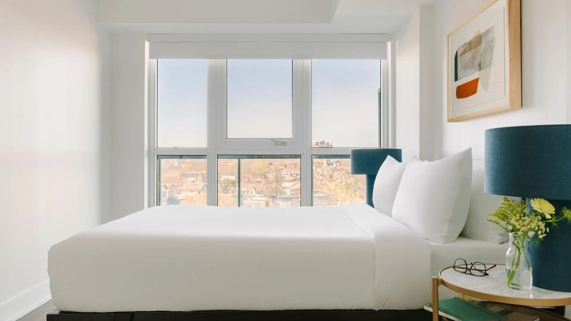 Hotel Sonder At Artesa Toronto 4*,  Kanada
