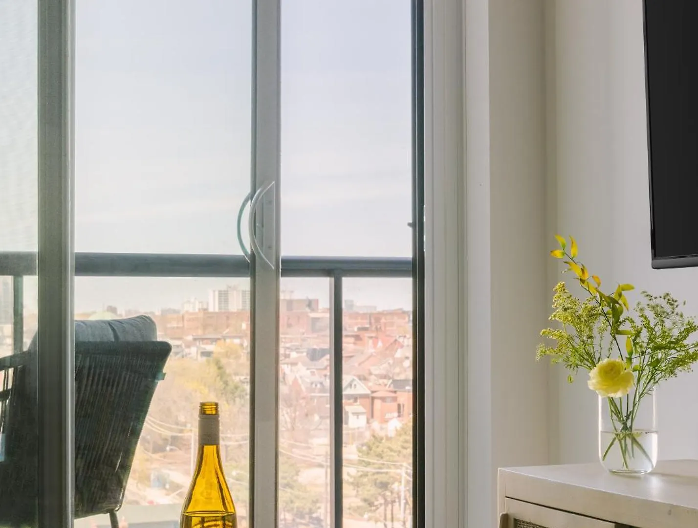 Hotel Sonder At Artesa Toronto
