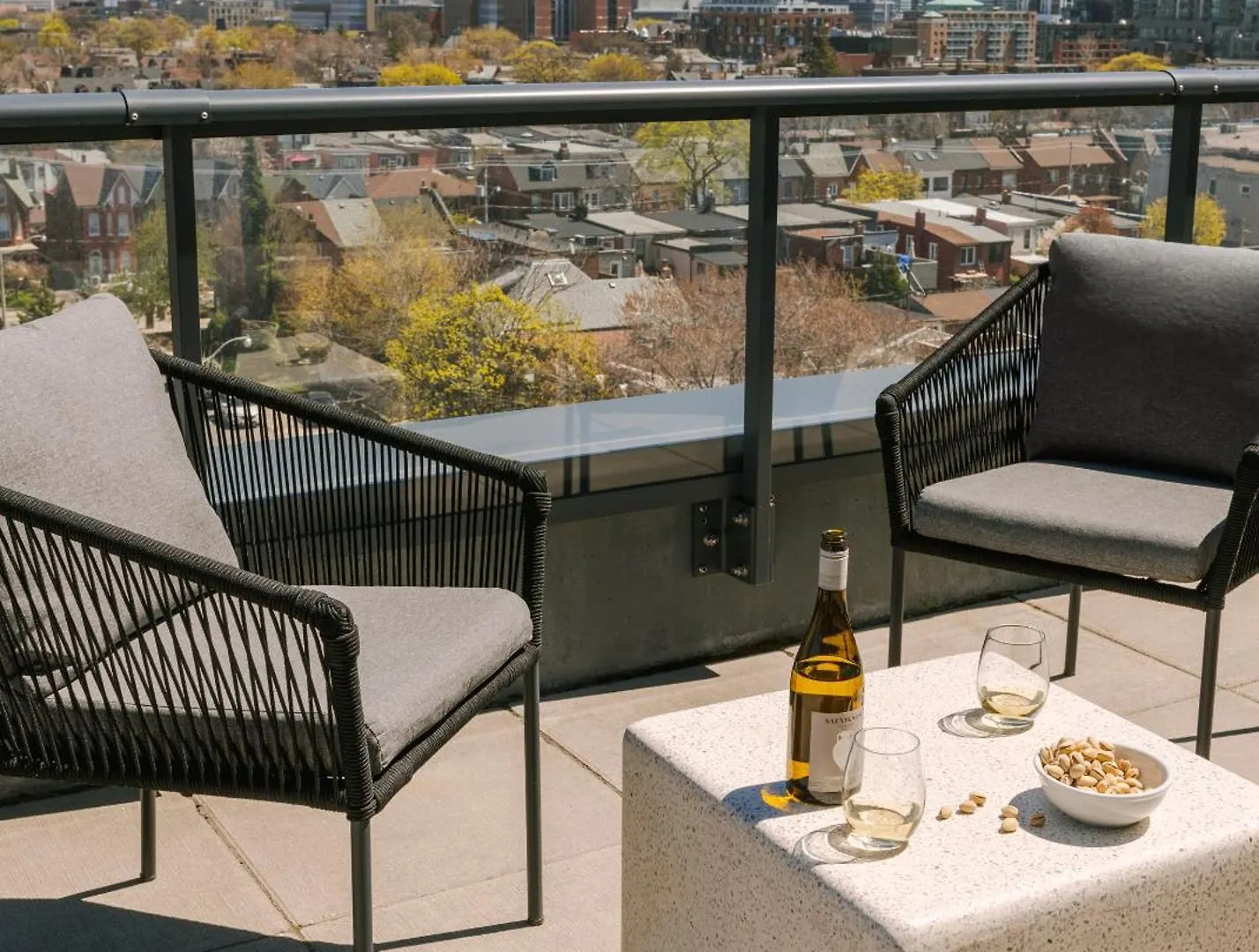 Hotel Sonder At Artesa Toronto 4*,  Kanada
